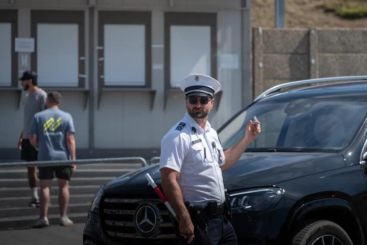 Budapest public safety enhanced by Hungarian police and civil guards