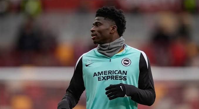 Carlos Baleba se rapproche de Manchester United