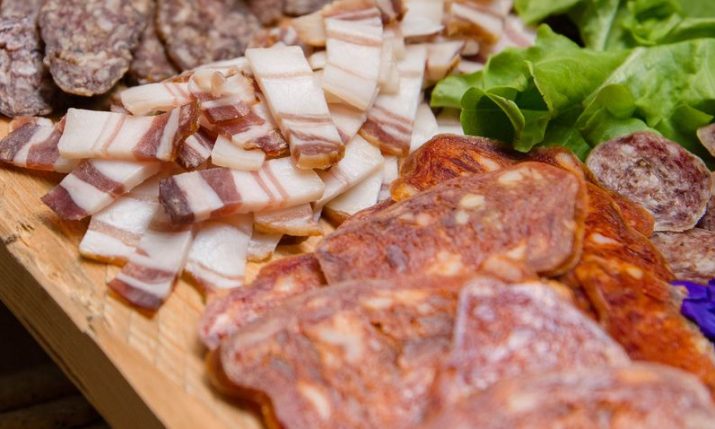 Cigarette-style warning labels for certain food products in Croatia proposed