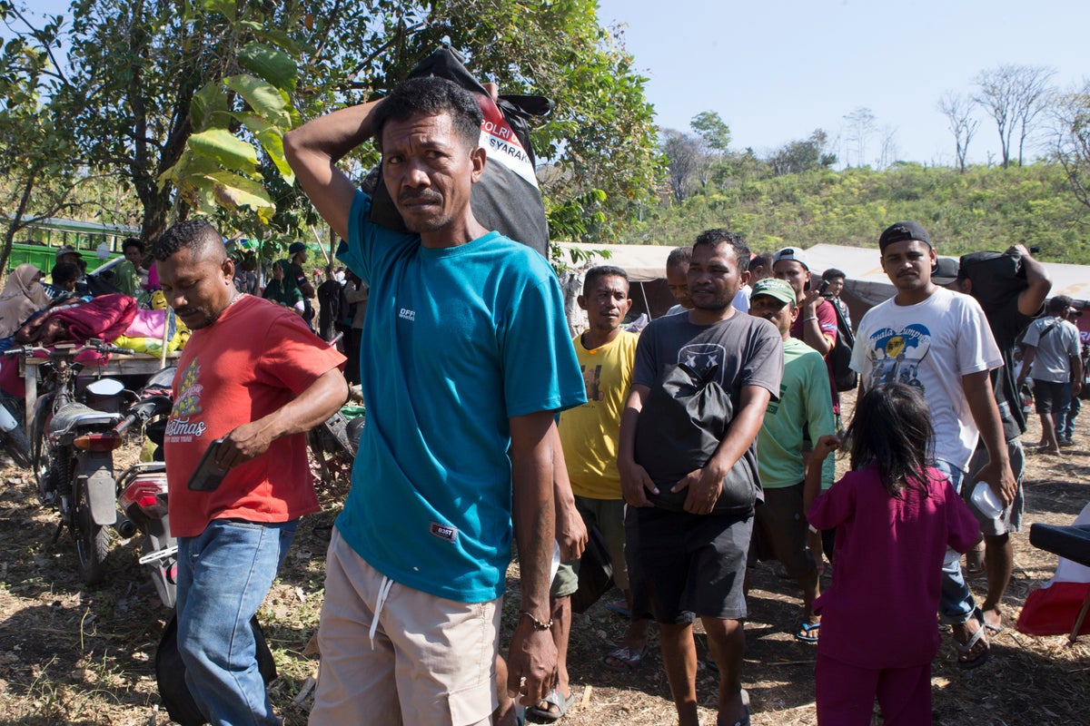 Death toll from earthquake in Indonesia’s Flores reaches 100