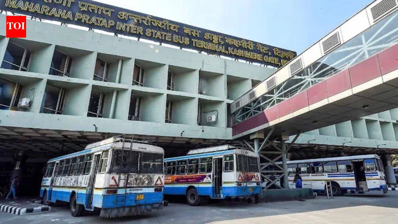 Delhi Gang Rape: 16-year-old UP girl gang-raped inside moving bus during 47-km ride to Delhi's Kashmere Gate | Delhi News