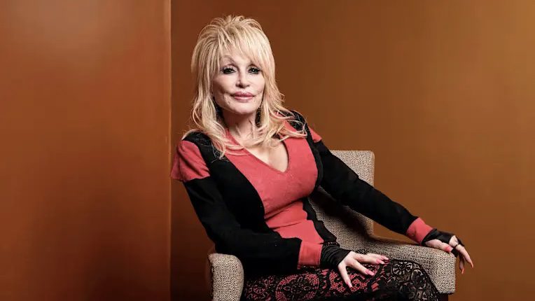 Dolly Parton Dies Aged 80 as Family Reveals Cancer Battle