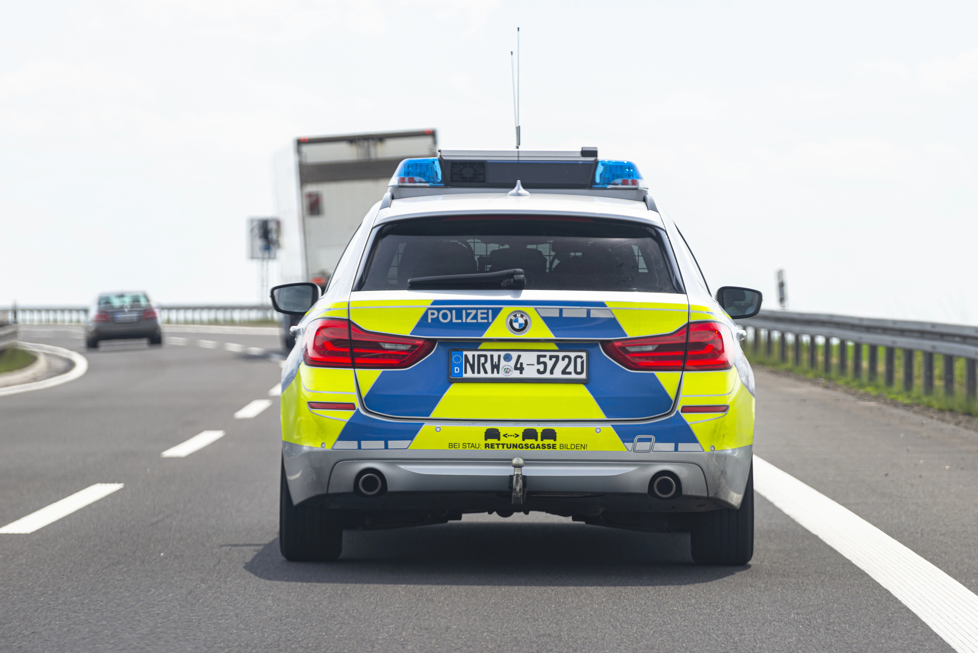 Dutch man arrested for racing on German motorway at 235km/h