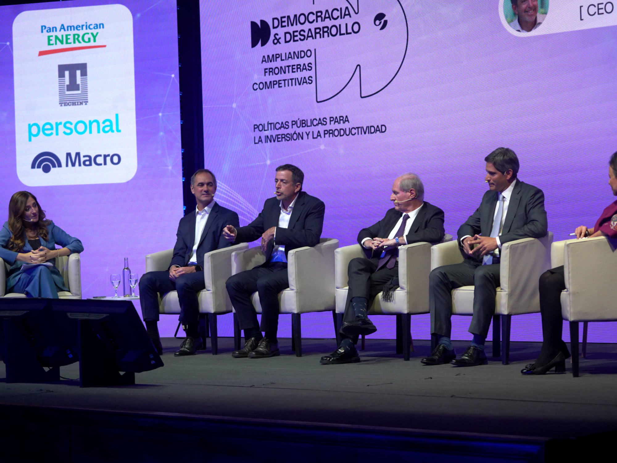 El argentino promedio tiene una carga impositiva equivalente al 48% de su ingreso