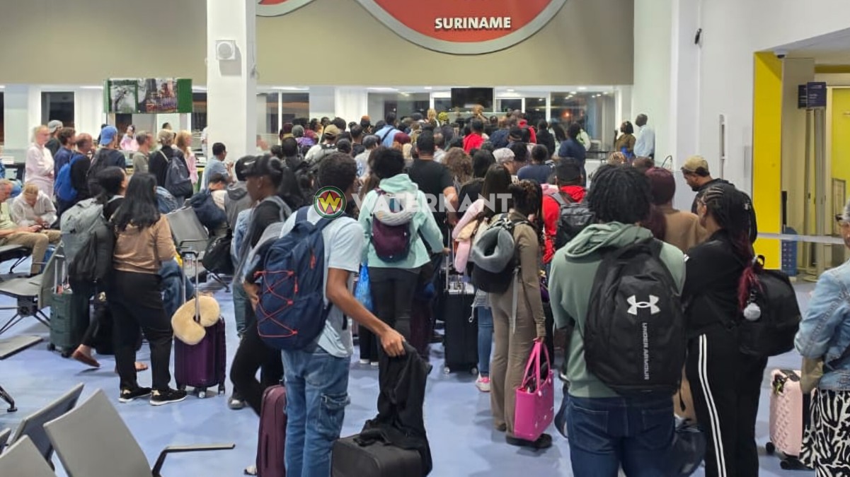 Franse broer en zus met drugs in lichaam aangehouden op luchthaven Suriname