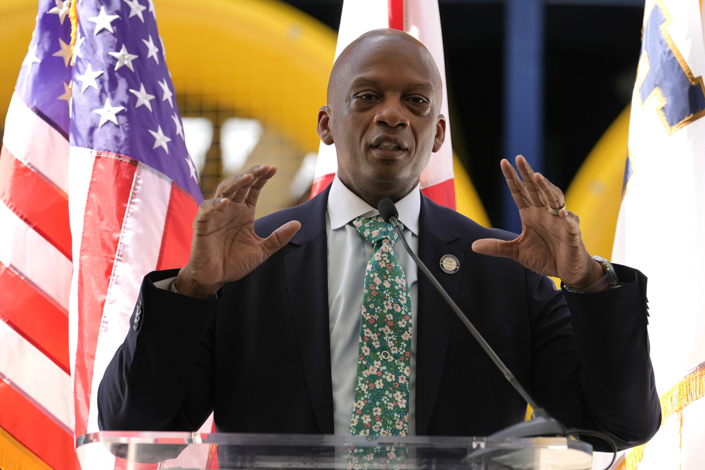 Frederica Wilson-endorsed candidate wins primary to fill her South Florida seat