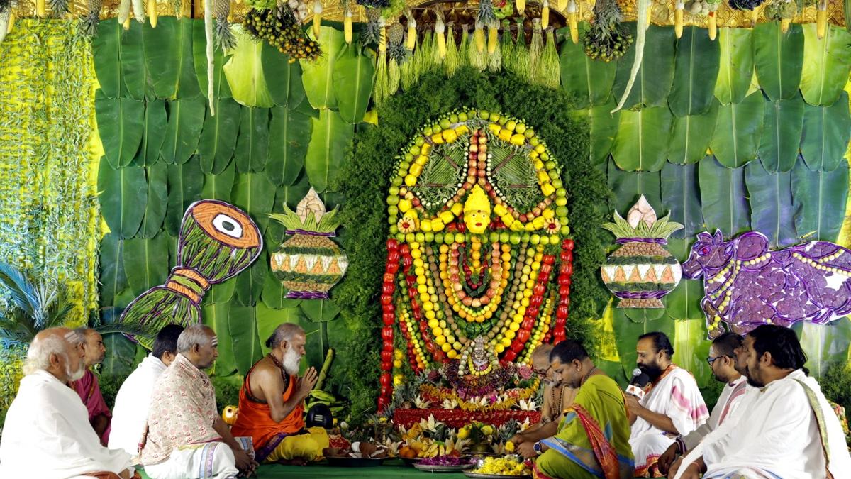 Fruits, vegetables adorn Srisailam temple to mark ‘Shakambari Utsavam’ celebrations
