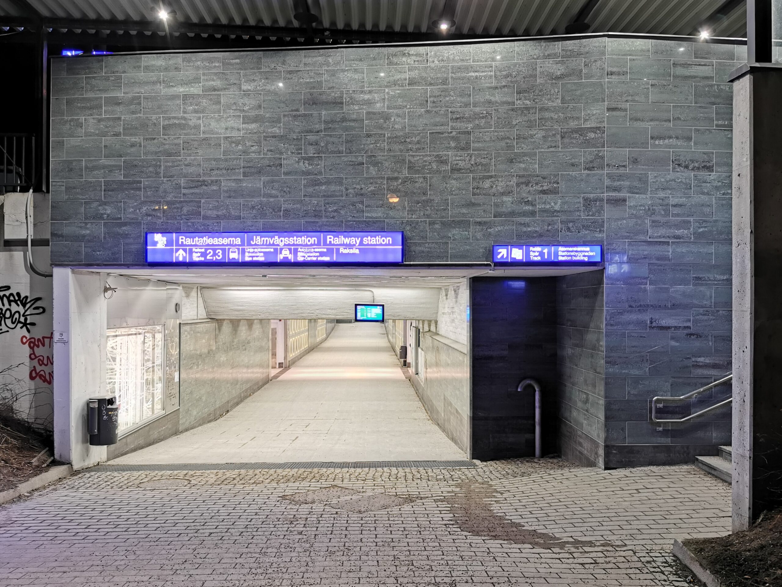 Historic rail link between Sweden and Finland opens | IceNews
