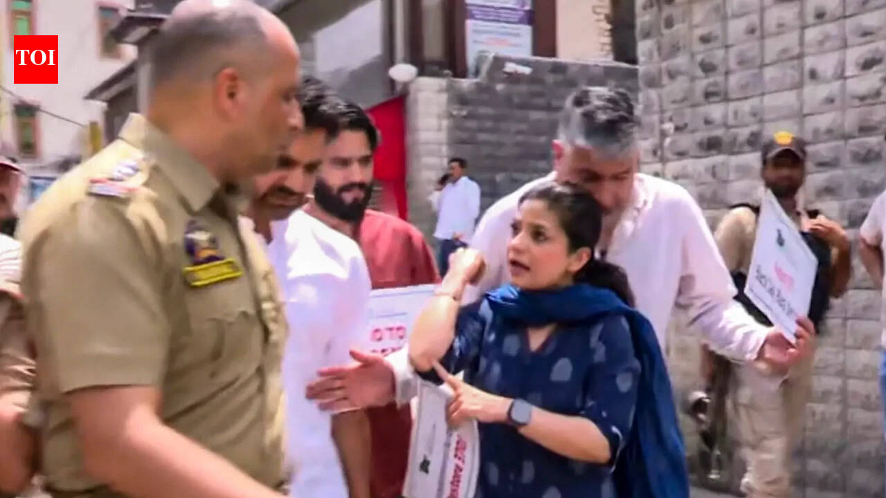 Iltija faces FIR, questioning over 'assault' on cop, accuses police of manhandling; Omar calls it 'fixed match' | India News