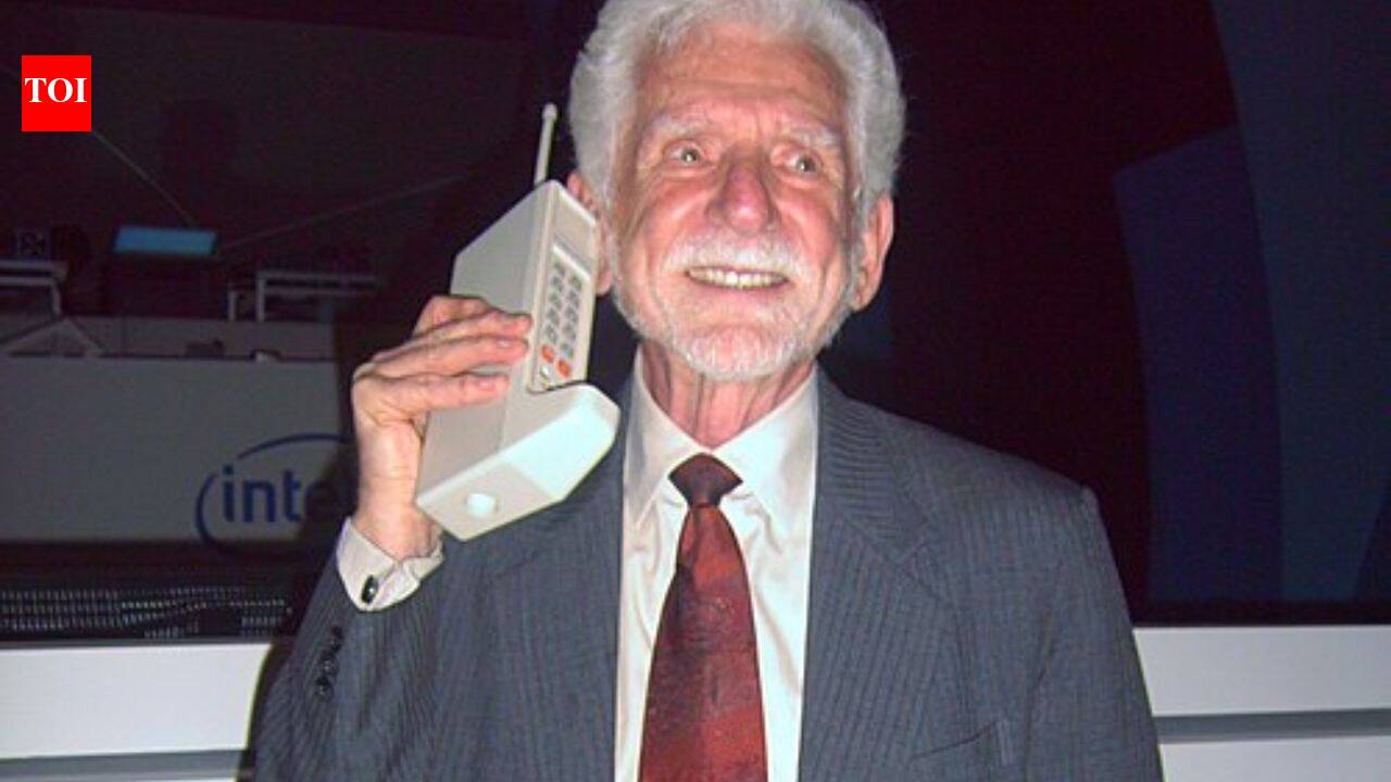 In 1973, Dr Martin Cooper made world's first mobile phone call to his rival at Bell Labs; but all he heard back was silence as ...