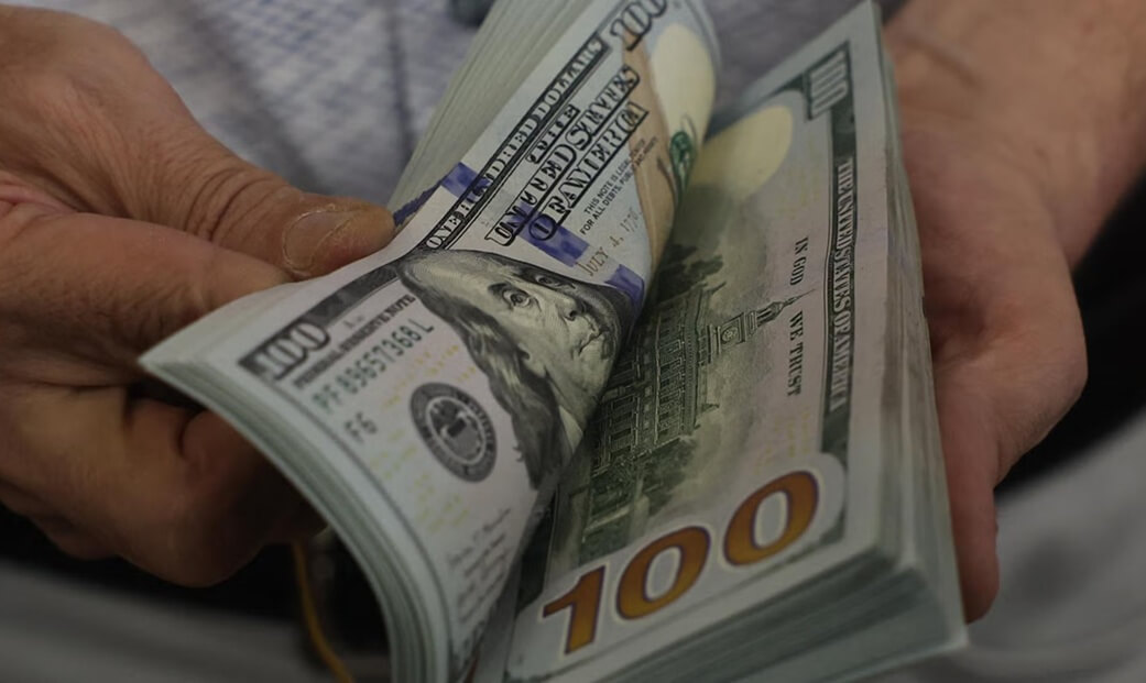 Iraq dollar exchange rate rises in local markets