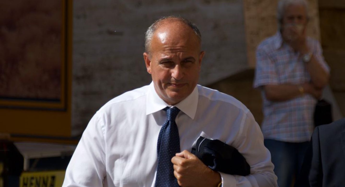 'Keith was calling me every day': Fenech's doctor stands by claim Schembri handed him secret papers