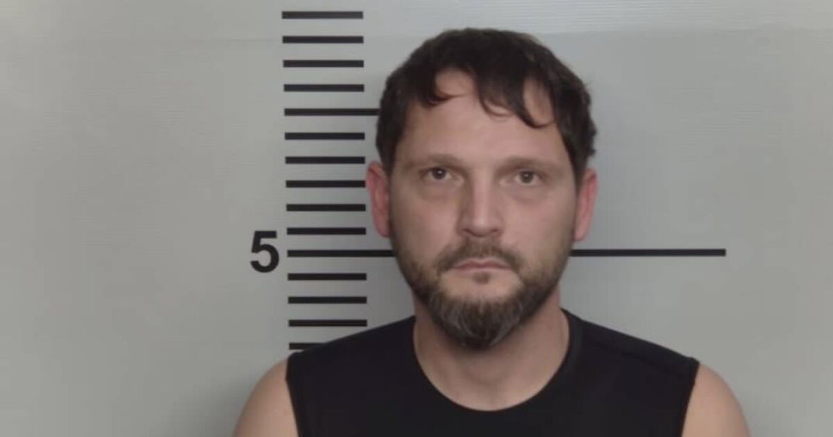 Kentucky officer accused of using police cameras to track ex over 2,000 times