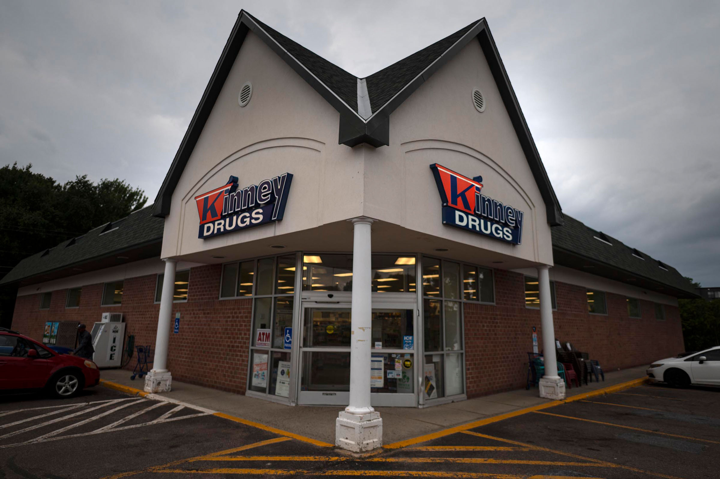 Kinney Drugs pulls back AI tool following complaints
