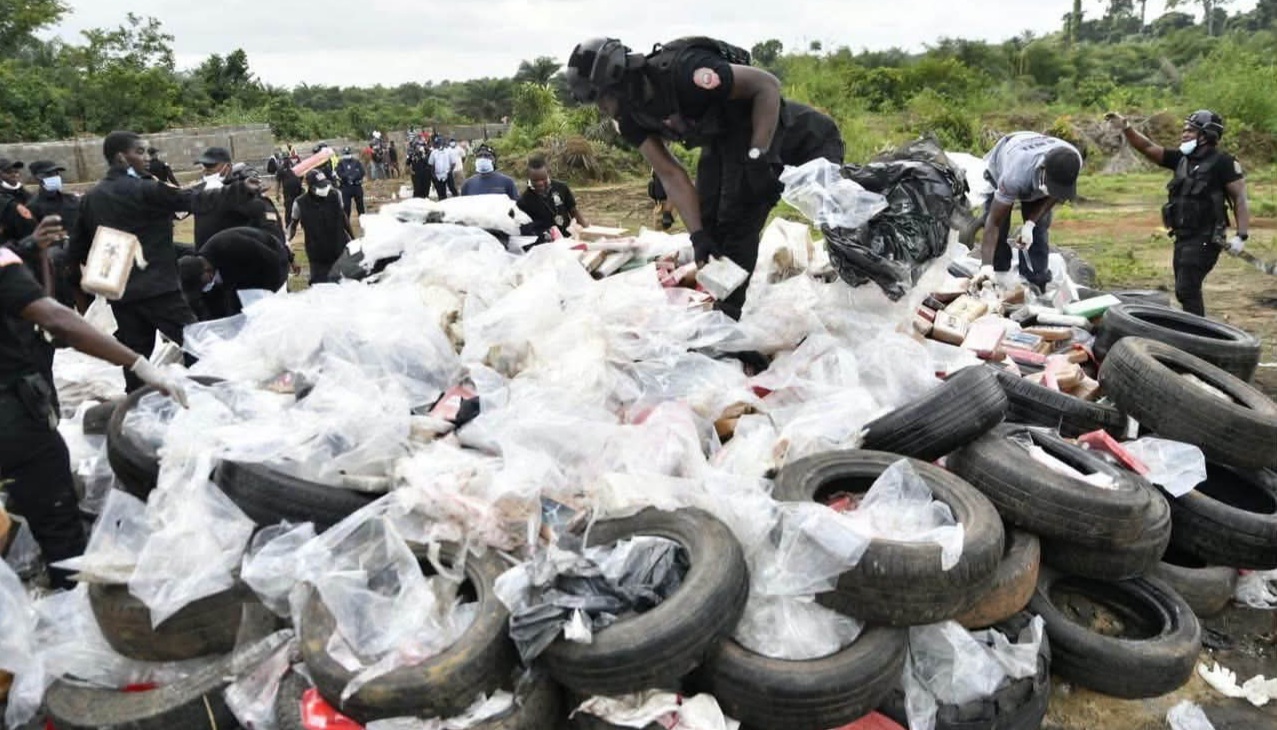 LIBERIA: RECORD 4,208.6 KG OF COCAINE DESTROYED AS THREE SENIOR SECURITY OFFICIALS FACE PROSECUTION