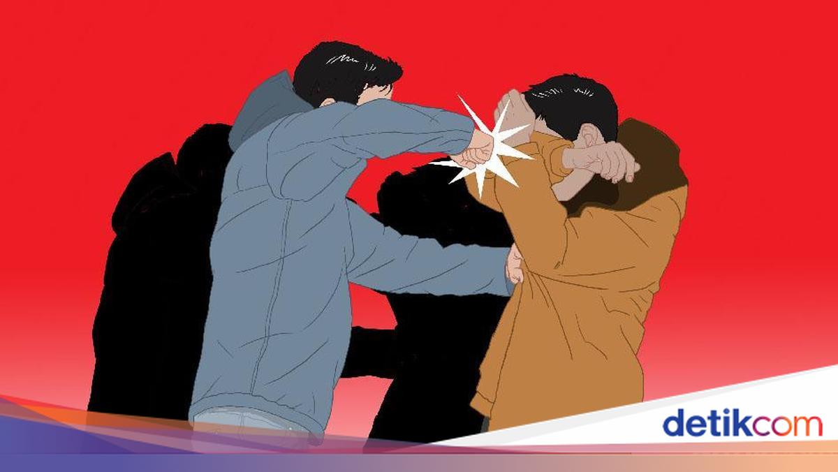 Lansia Pemilik Warung Mi Singapura Dibanting Pengunjung Usai Elus Kepala Anak