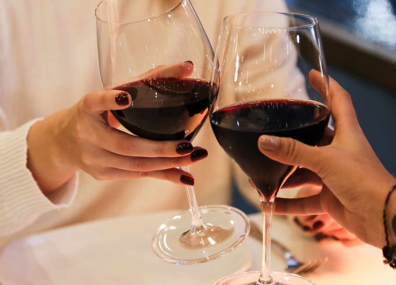 Latvia fails to reduce alcohol and drug use over three years, Health Ministry says