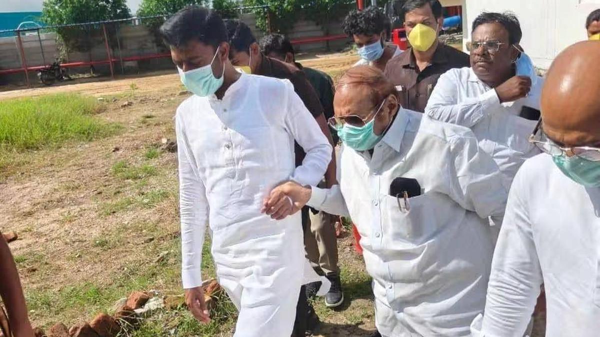 MLA escorts political rival during visit to industrial area in Yadgir
