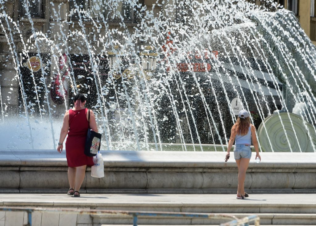 Macedonia faces heatwave and continued risk of fires