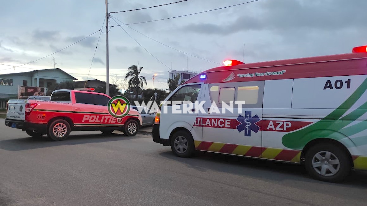 Man dood aangetroffen op berm Hoogestraat