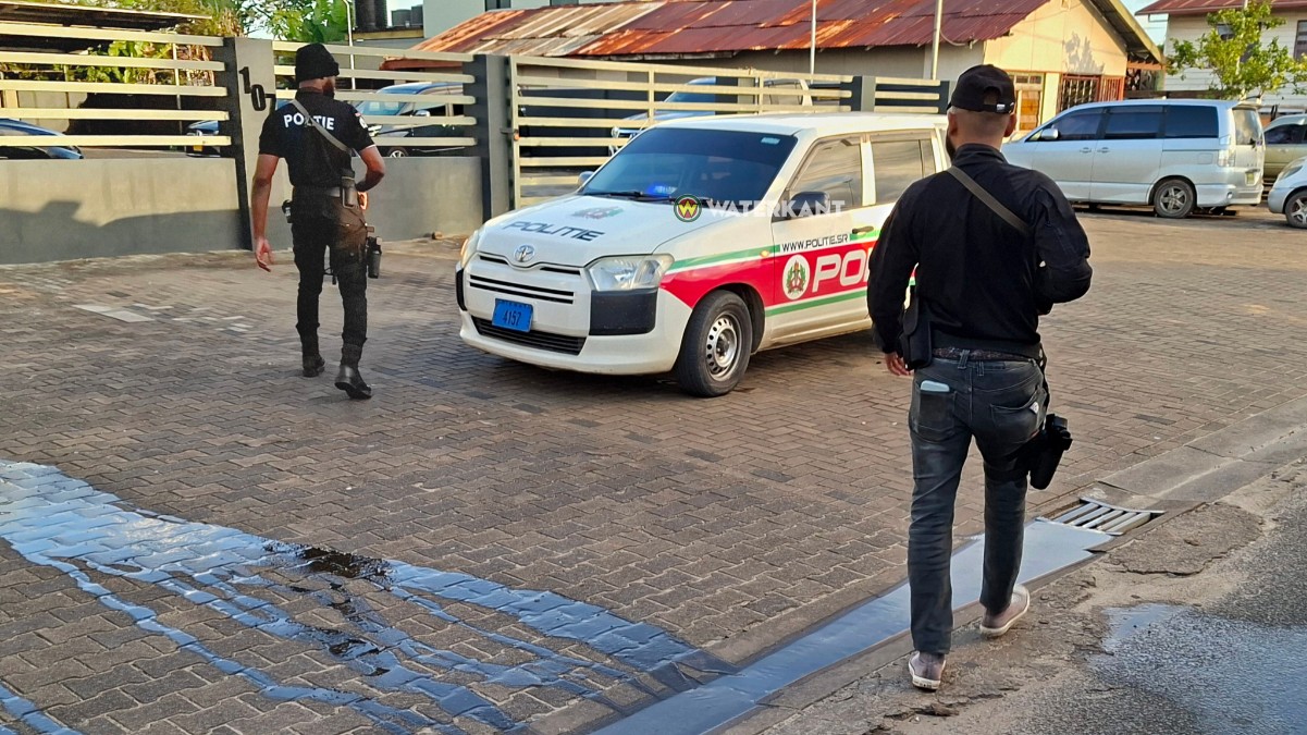 Man mishandelt partner na woordenwisseling over kleur uniform dochter