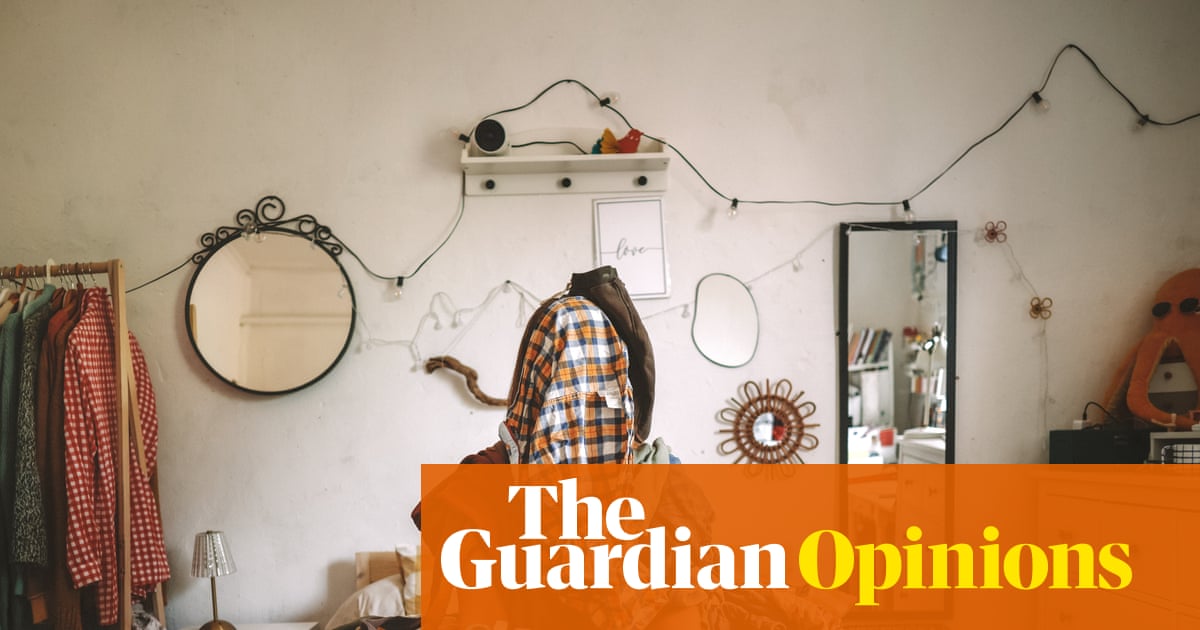 Messy is chic again. But is the world ready for my kind of crumpled grubbiness? | Emma Beddington