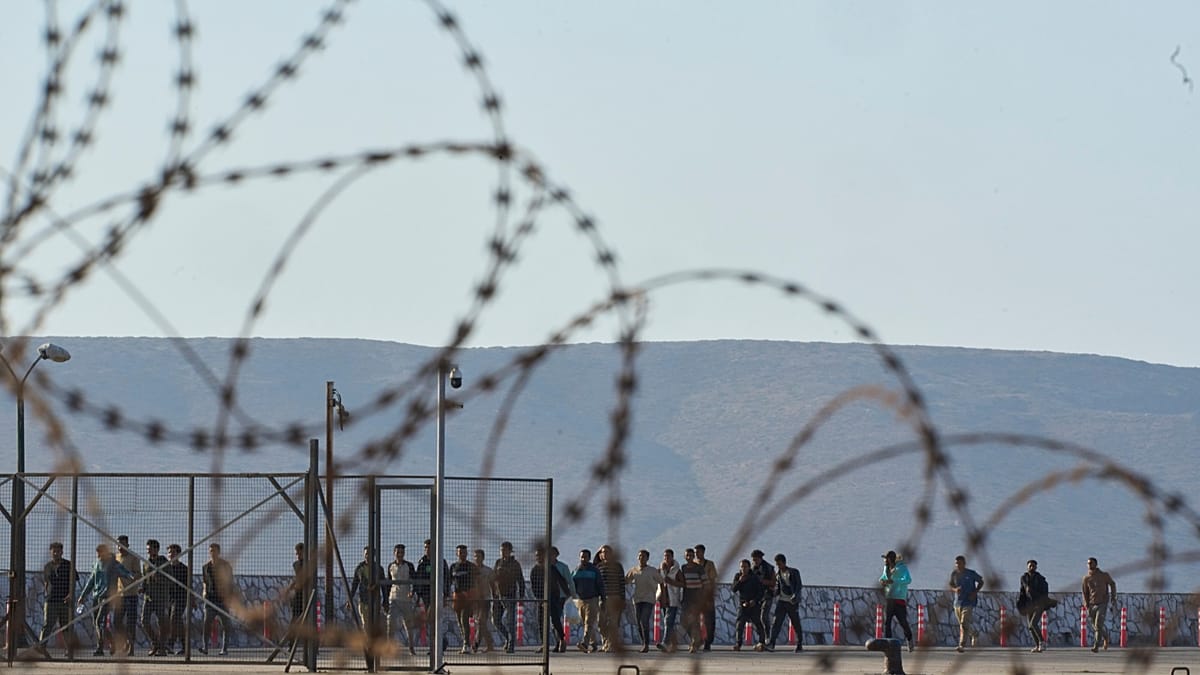 Migrant flows to Greece down 34% in 2026, maritime affairs minister says