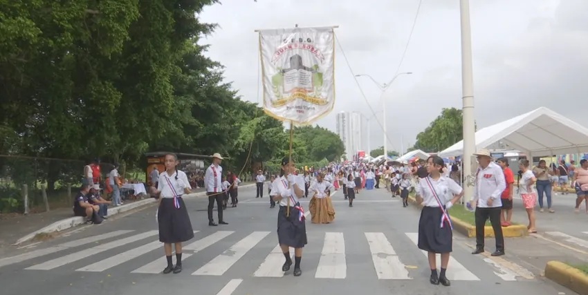 More than 45 Student Delegations Celebrate with Music; Panama Viejo Celebrates its 507th Anniversary.