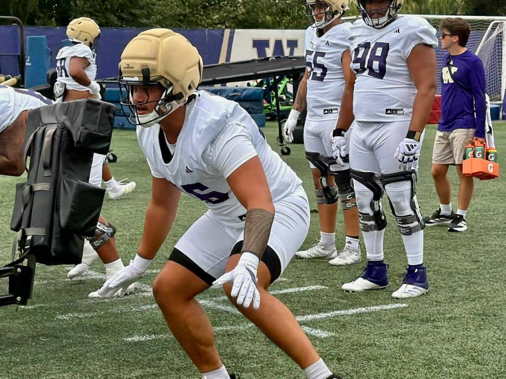 Huskies defensive lineman Ta’ita’i Uiagalelei (46) returned to Washington practice on Sunday, Aug. 9, 2026. (Aaron Coe / The Herald)