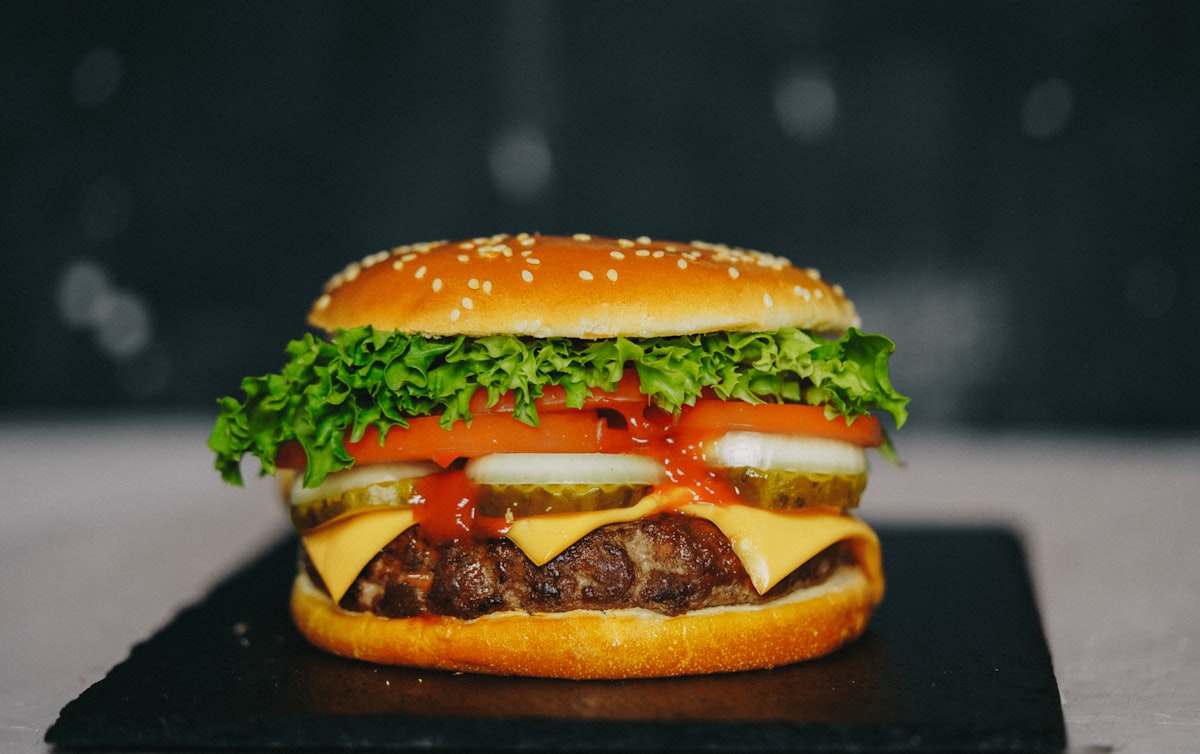 NJ's Best Burger Joints To Celebrate National Cheeseburger Day