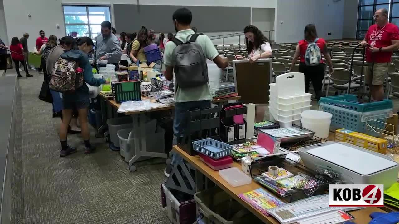 New Albuquerque teachers get free school supplies at Educator's Emporium