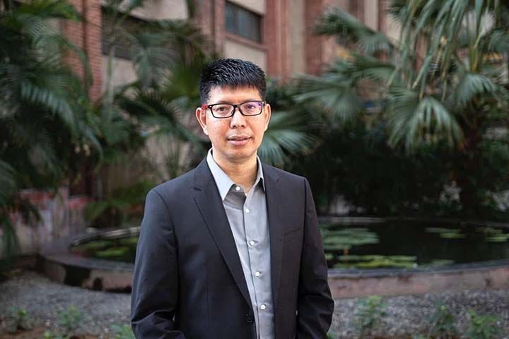 Over 100 scholars and former diplomats demand release of detained US academic in China