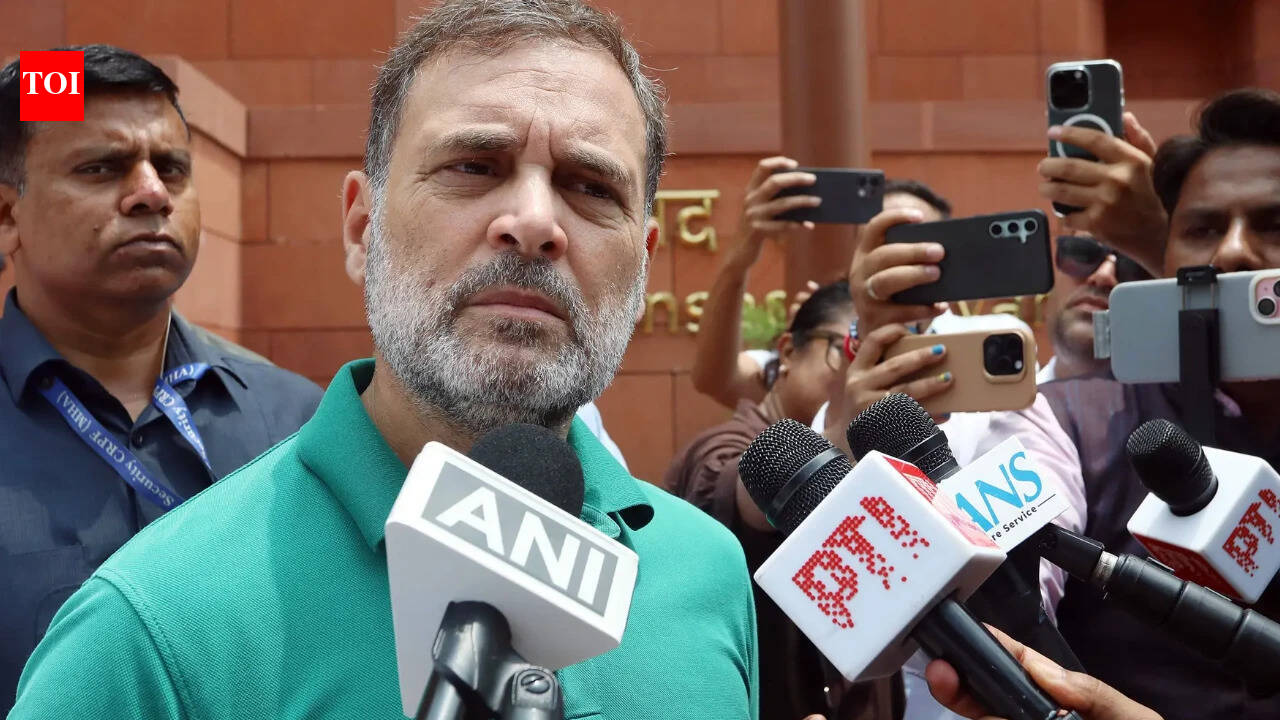 Rahul Gandhi rejects govt’s offer for discussion on NEET protest