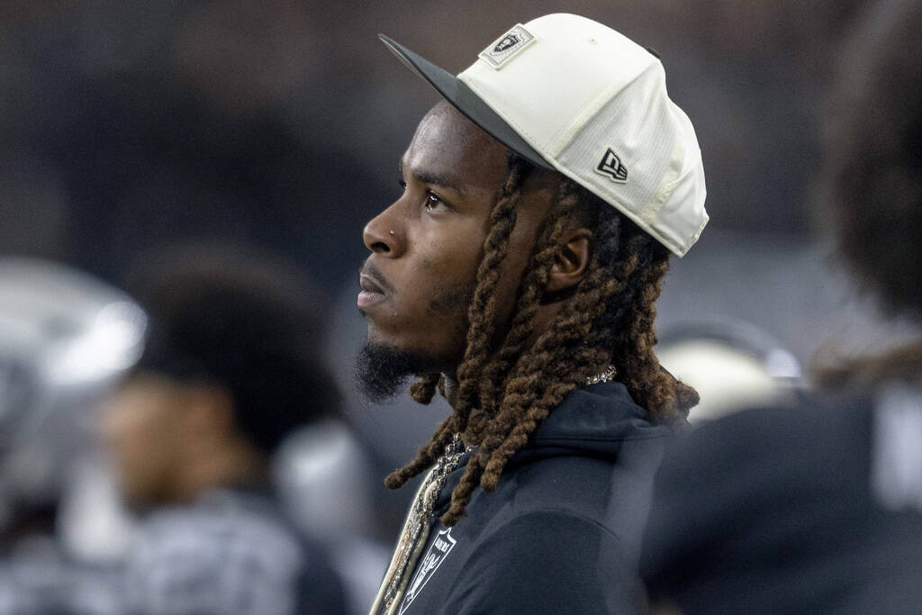 Raiders wide receiver Dont'e Thornton Jr. (10) on the sideline during the first half of an ...