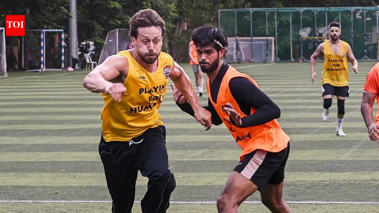'Really unfortunate': Tiger Shroff won’t play for Mumbai FC in Durand Cup; here's why | Football News