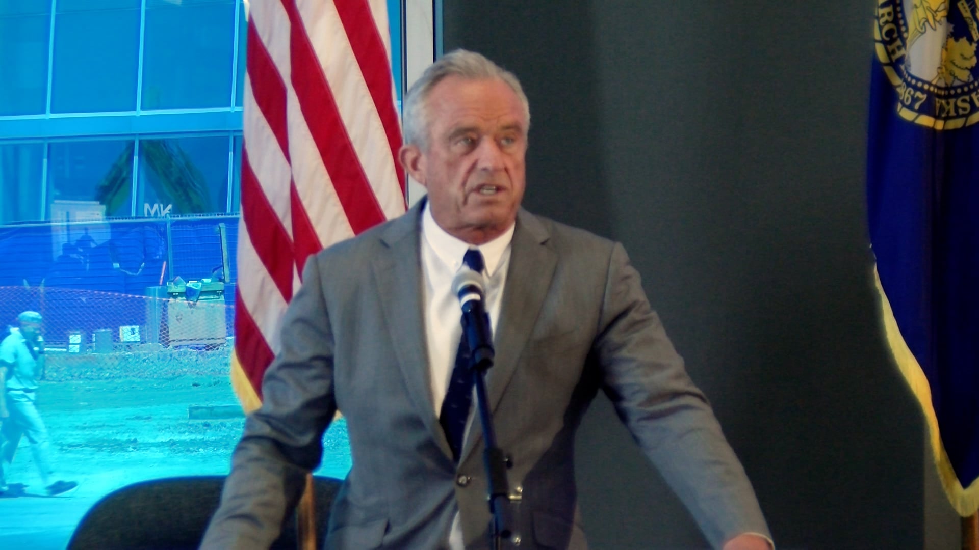 Secretary Robert F. Kennedy Jr. visits UNMC, praises Nebraska's role in nutrition initiatives