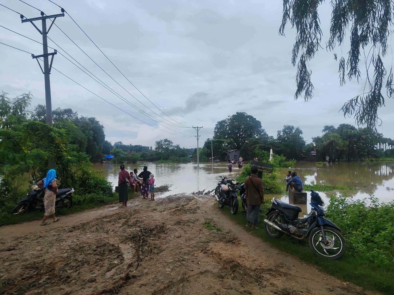 Six dead, 10,000 displaced in Sagaing Region as dam discharges inundate Depayin and Taze