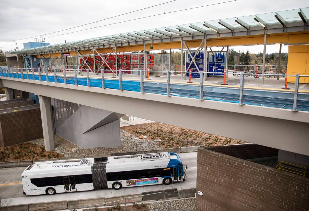 Sound Transit OKs design of fare gates at light rail stations