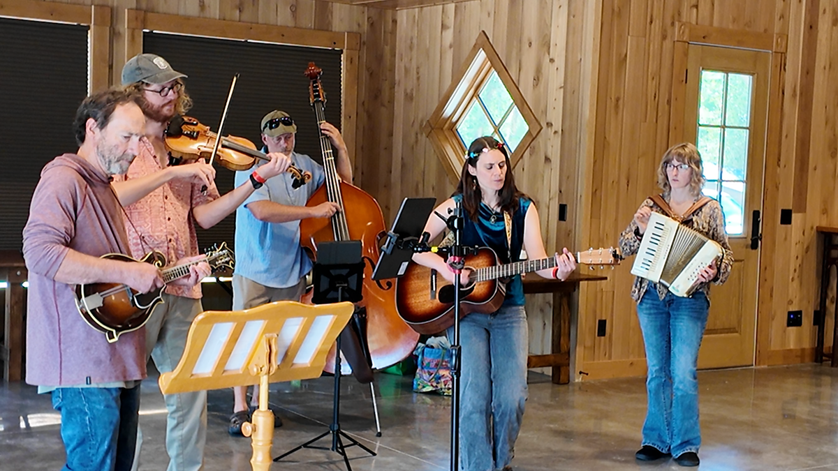 South Fork Fest celebrates five years of music, art and developing young creators - LocalNews8.com