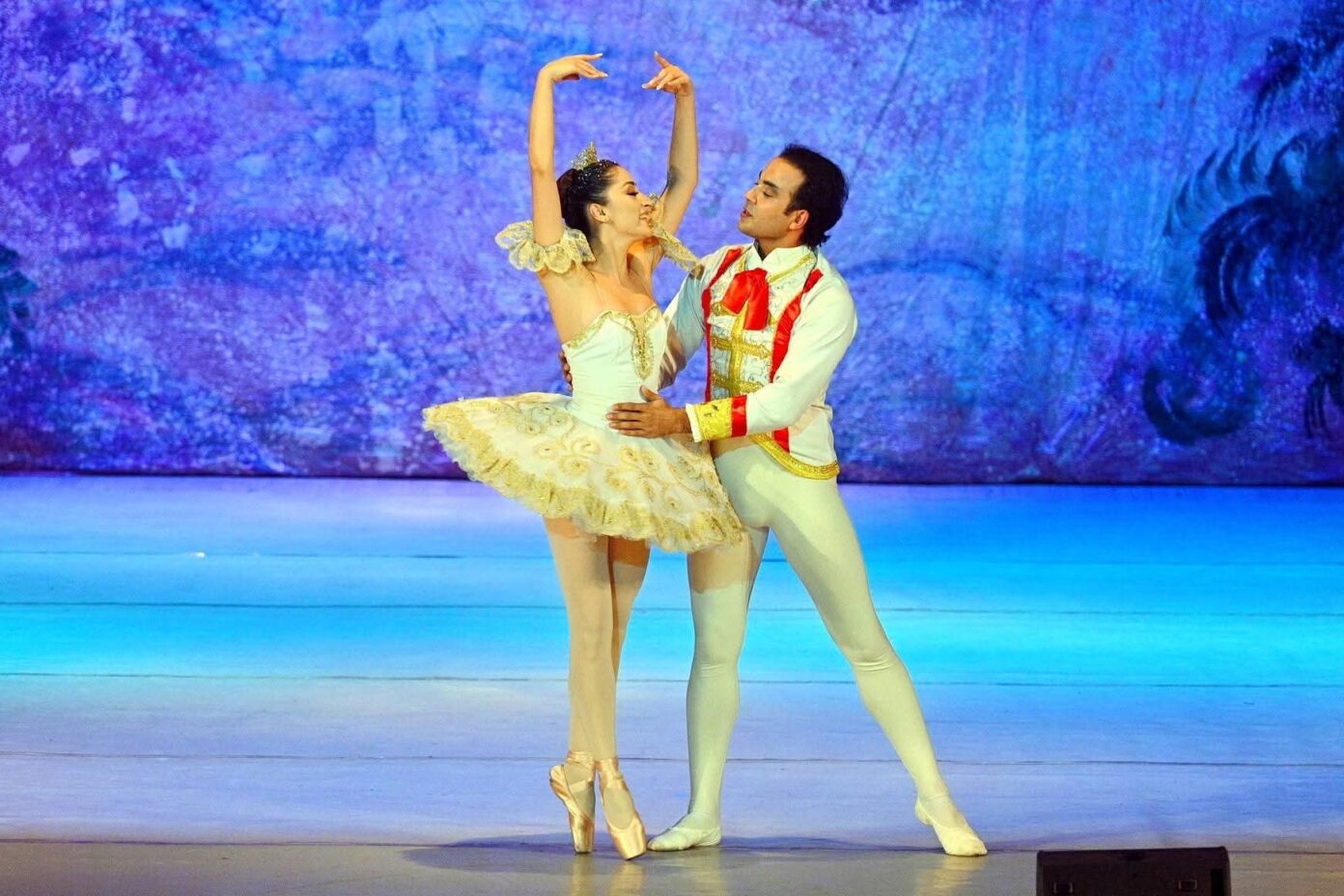 Tajik Ballet May Lose Male Dancers. Why Is It Difficult to Be a Dancer in Tajikistan?
