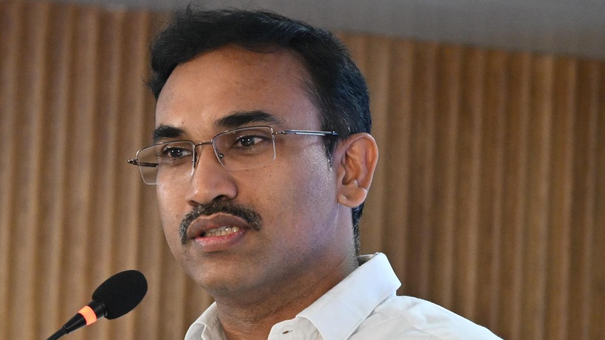 Tamil Nadu to take advanced healthcare facilities beyond Chennai: Minister