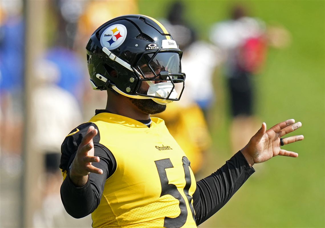 The Steelers release Elandon Roberts ahead of Sunday’s deadline for NFL roster cuts