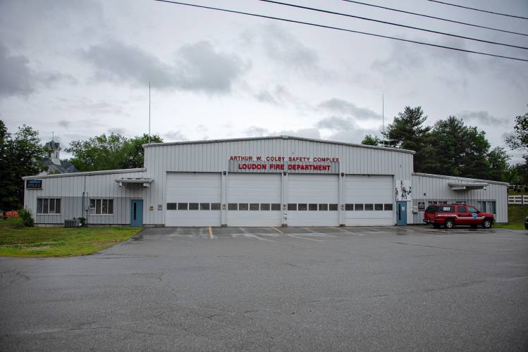 'There's more to it': Weighing contract with ICE, Loudon treads carefully