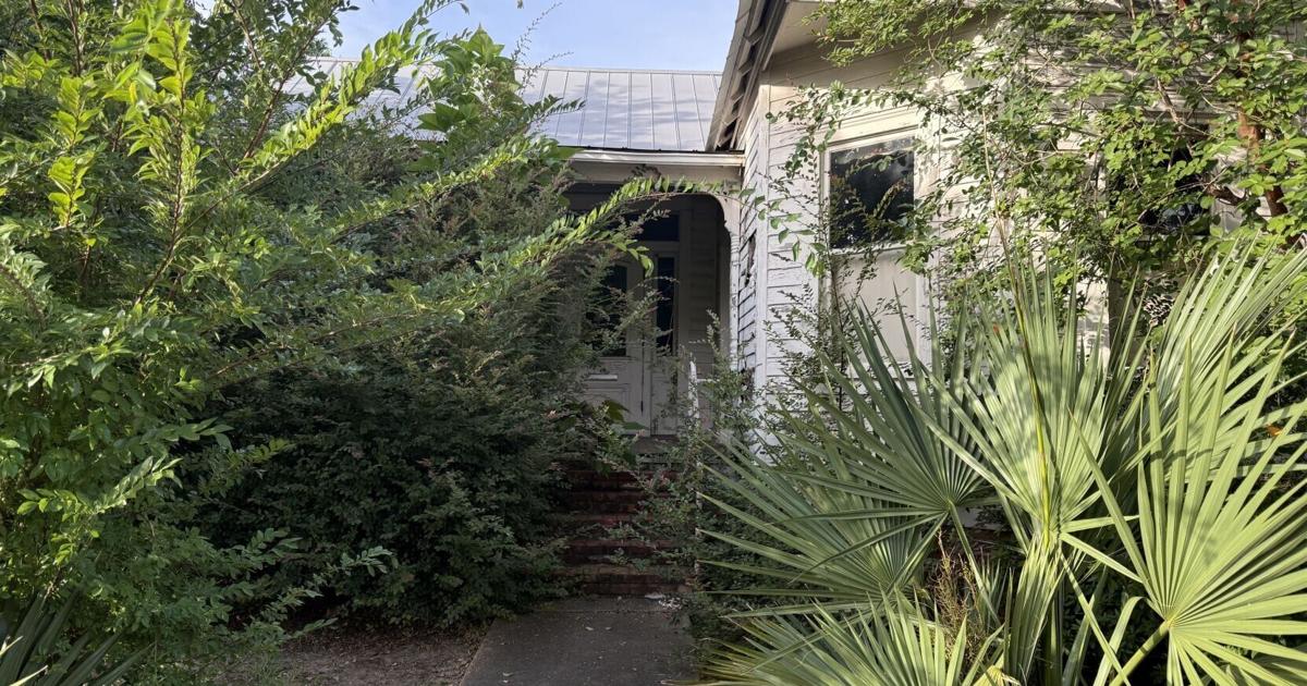 This piece of history is falling down. It should be preserve | Opinion