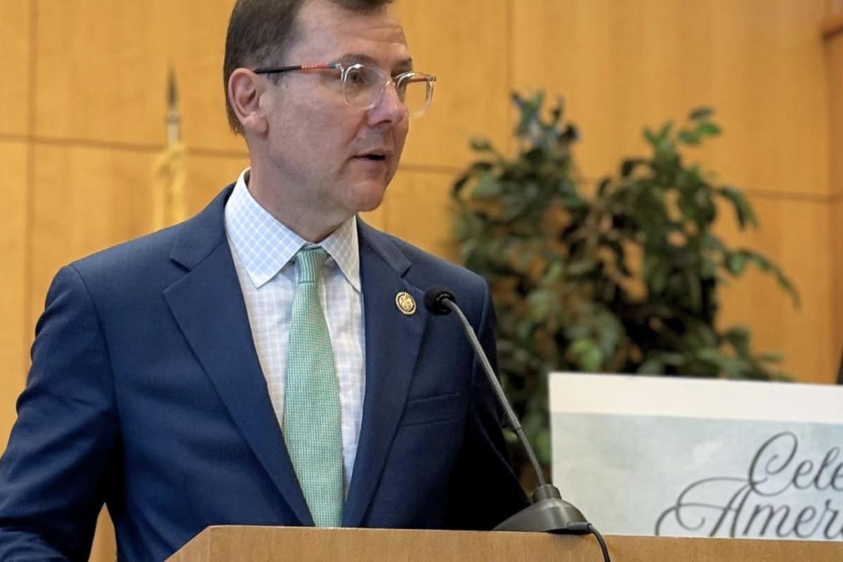 Tom Kean returns to Congress amid media access controversy
