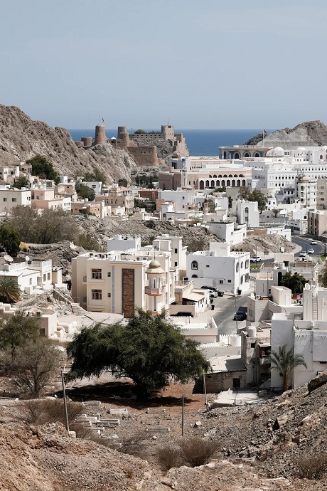 Trump’s threats anger Omanis, leave observers puzzled