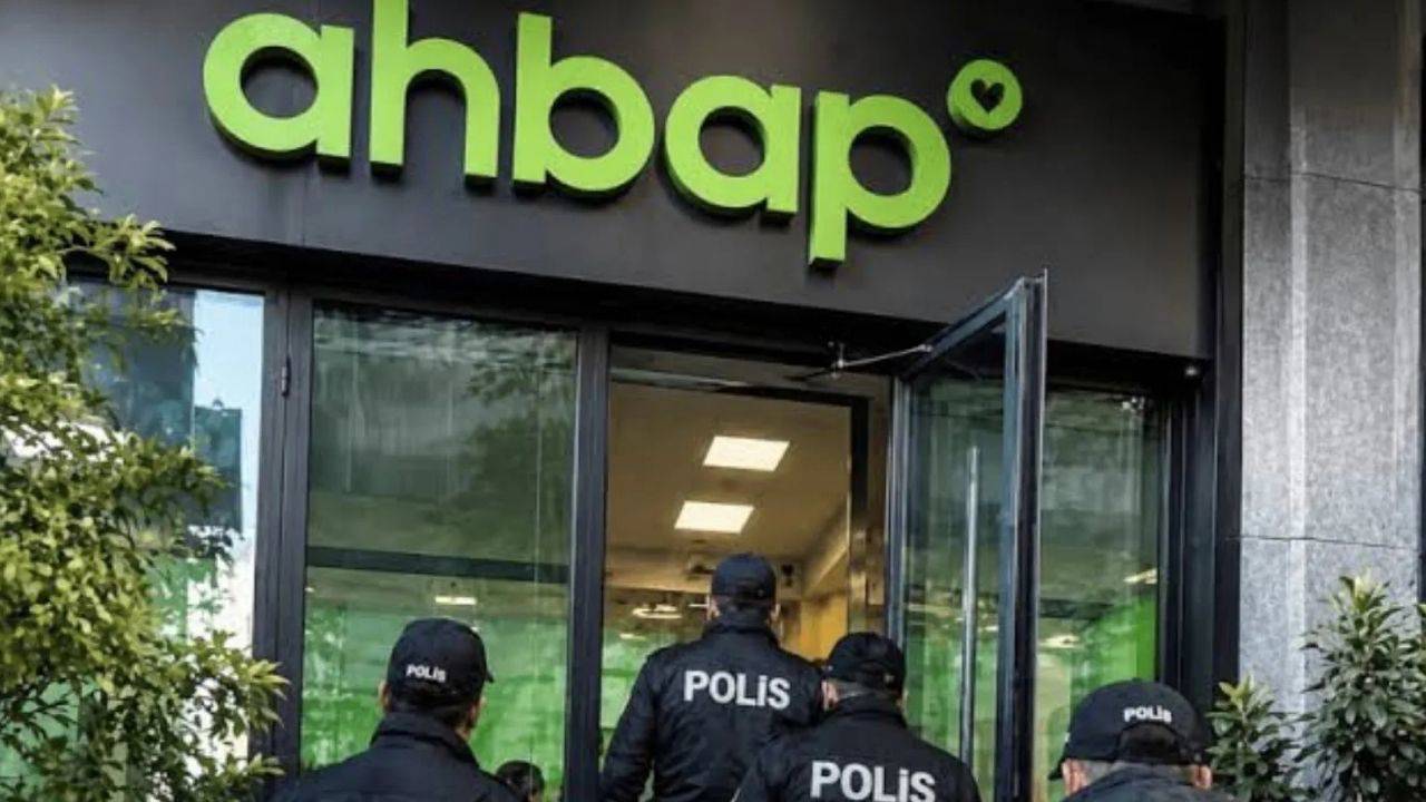 Turkey jails 7 in fourth phase of AHBAP charity probe