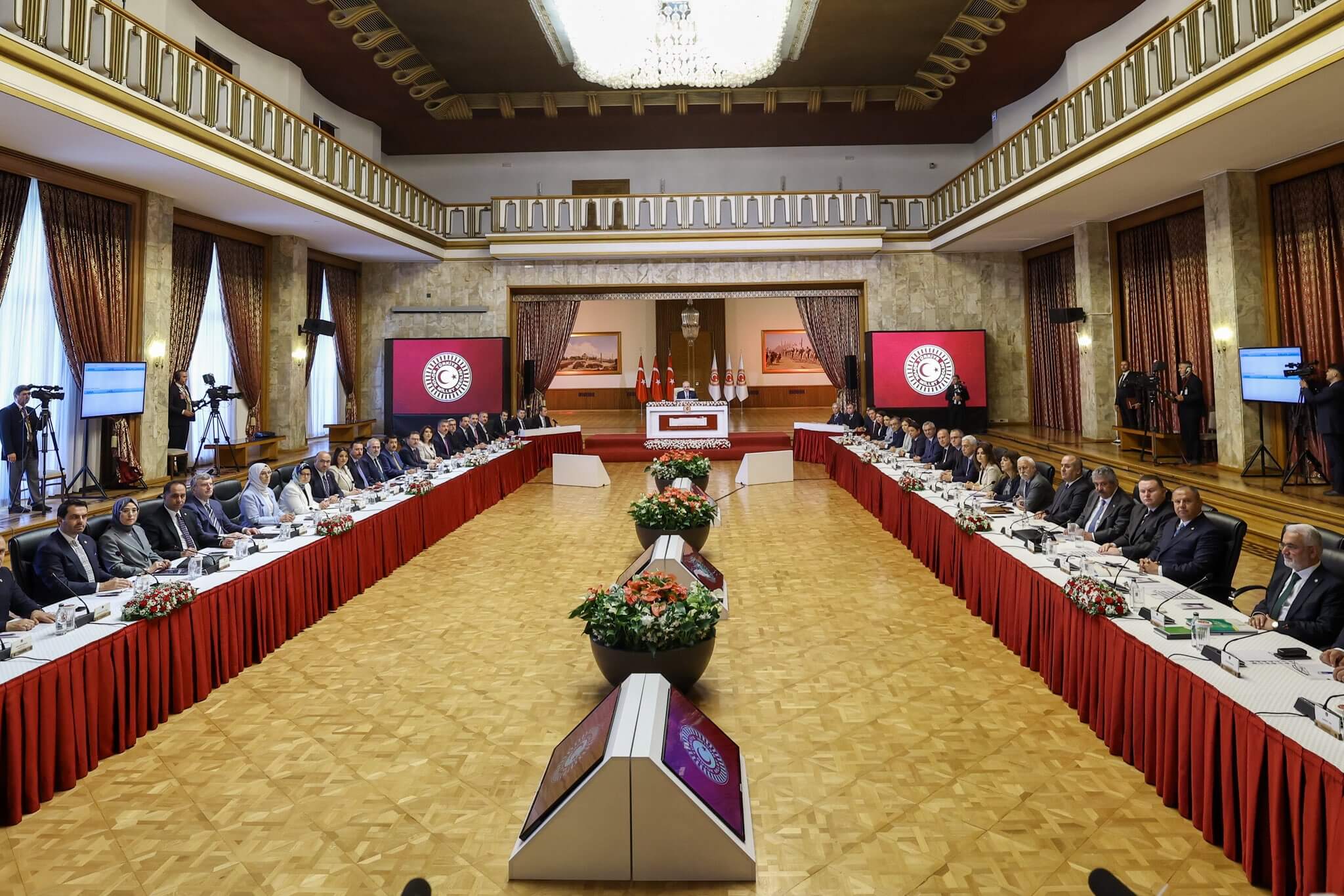 Turkey's ruling alliance submits draft PKK peace law suspending prosecutions, sentences
