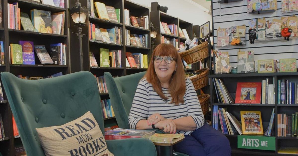 Turn the Page with Mainstreet Reads owner, Shari Stauch