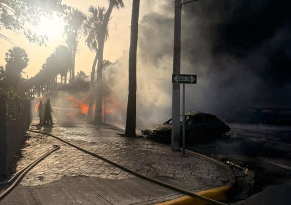 Two dead after fuel tanker explodes on Santo Domingo’s George Washington Avenue